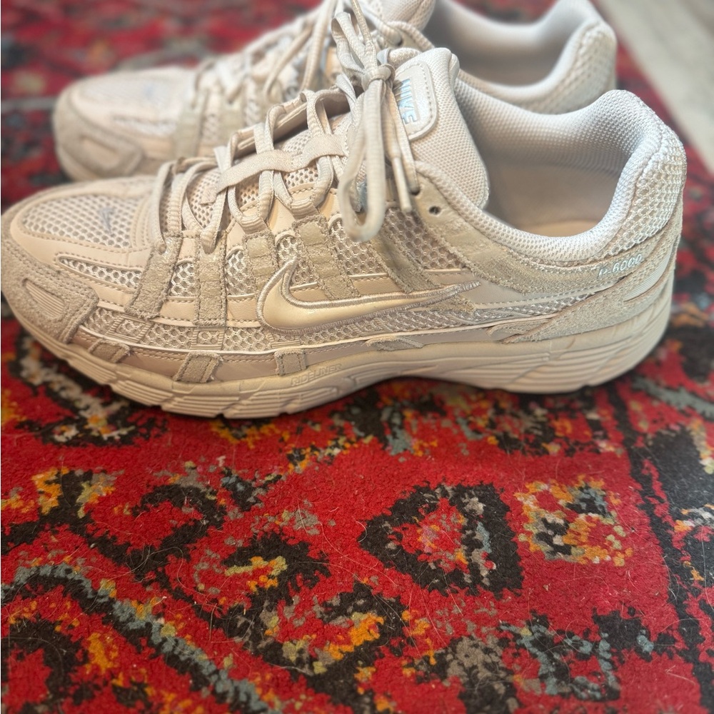 Nike p-6000 white / off white sneakers men’s size 10
